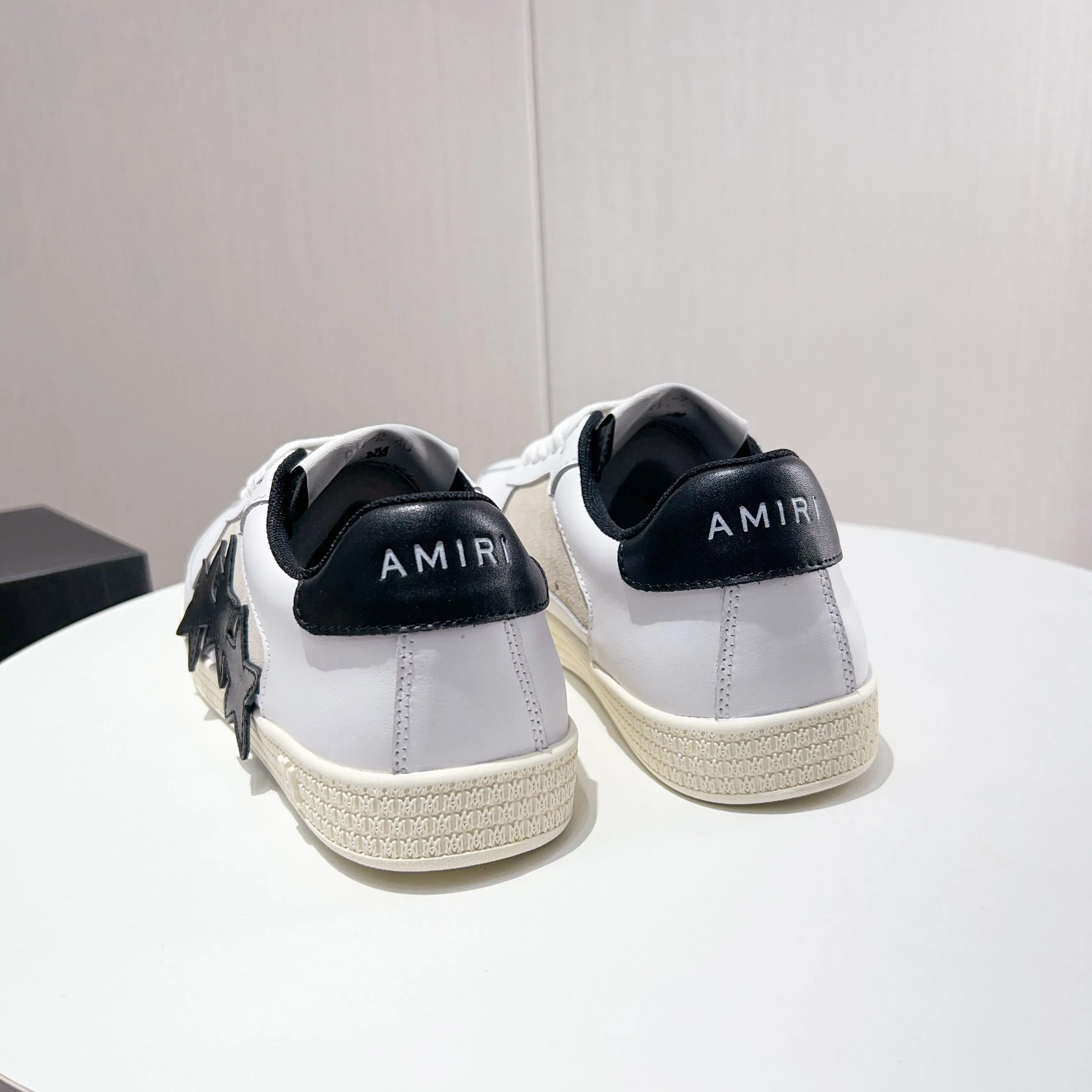 Men's shoes 💰420 [New style] 🌲🌲Balmain - New Amiri trendy shoes, low-top casual sports shoes, the same style as celebrities, made of selected pebbled cowhide and frosted cowhide, original outsole, comfortable on the feet, high-end workmanship, welcome to buy. Size: 39-45 (46 customized)